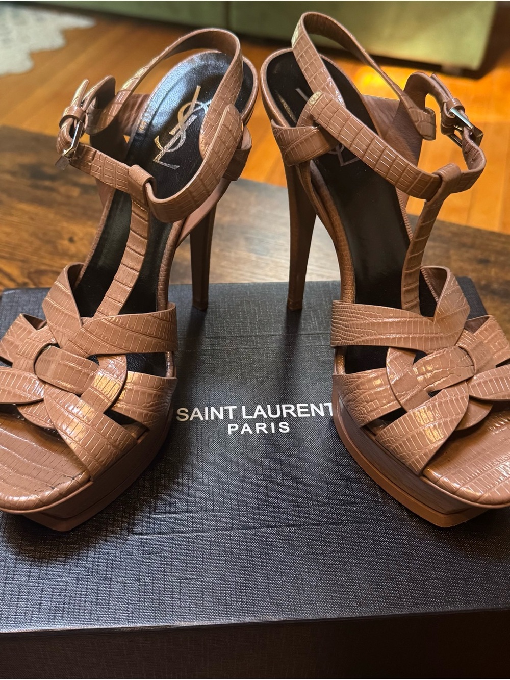 Saint Laurent Tan Croc-Embossed Leather T-Strap Sandals - Picture 16 of 16